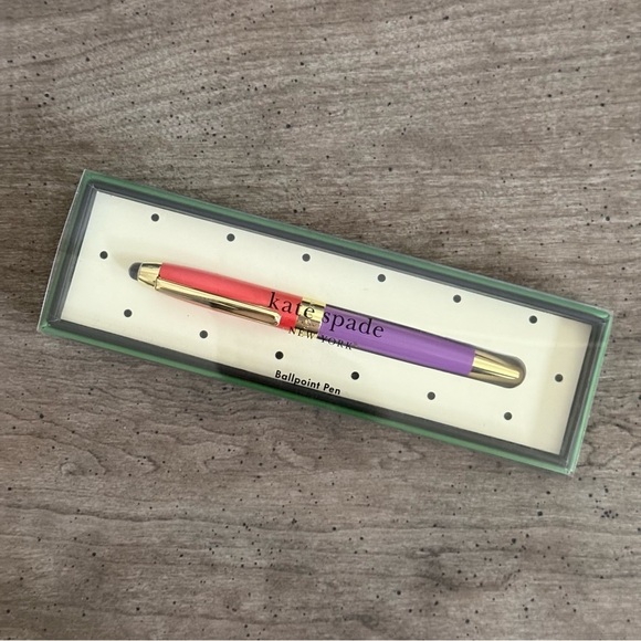 Kate Spade Thoughts On Her Sleeve Ballpoint Pen - Picture 7 of 7